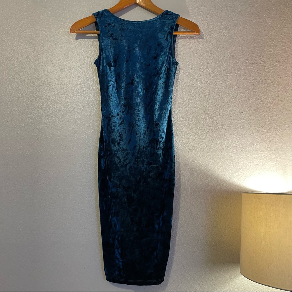 Windsor Velvet Backless Dress